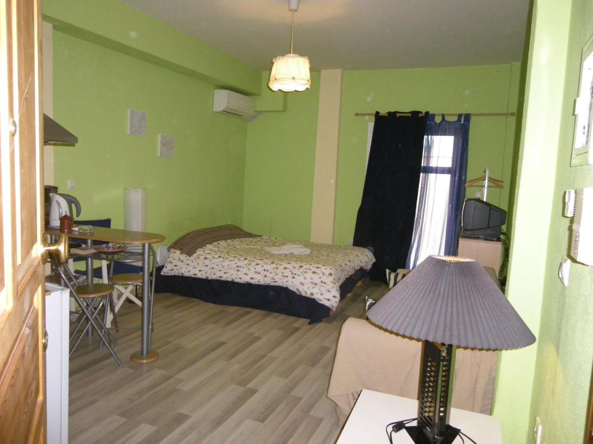 Homy Cozy Studio Towards The Centre 테살로니키 외부 사진